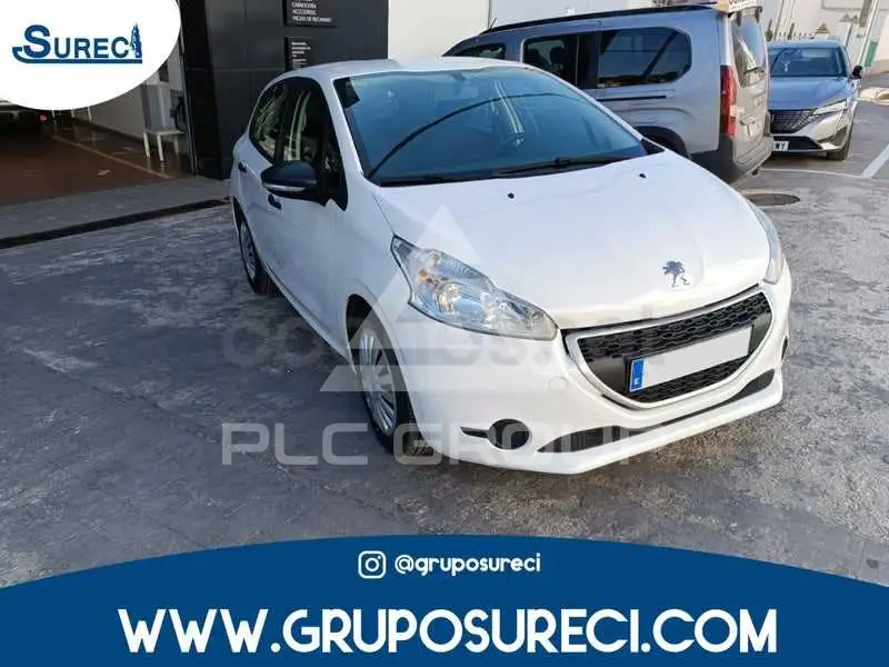 2014 Peugeot 208