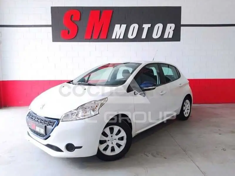2014 Peugeot 208