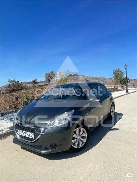 2014 Peugeot 208