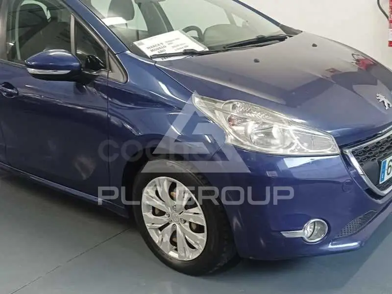 2014 Peugeot 208