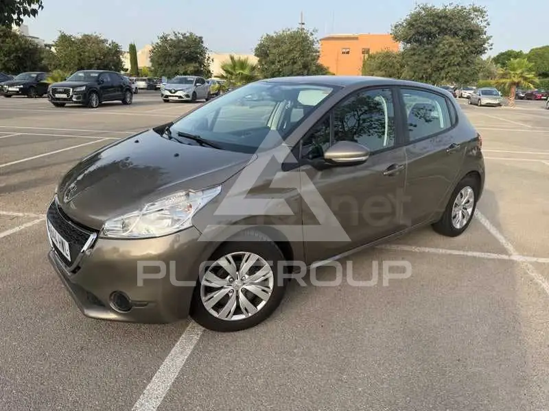 2014 Peugeot 208