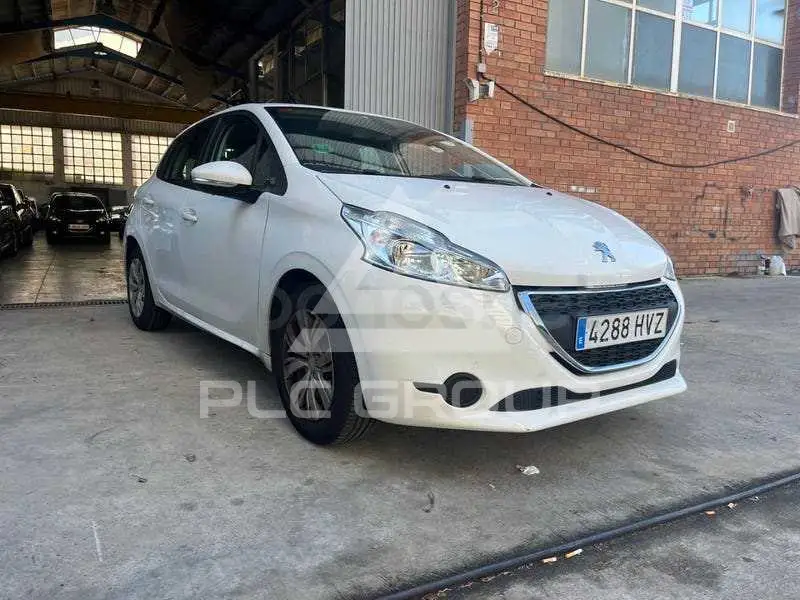 2014 Peugeot 208