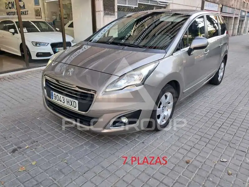 2014 Peugeot 5008