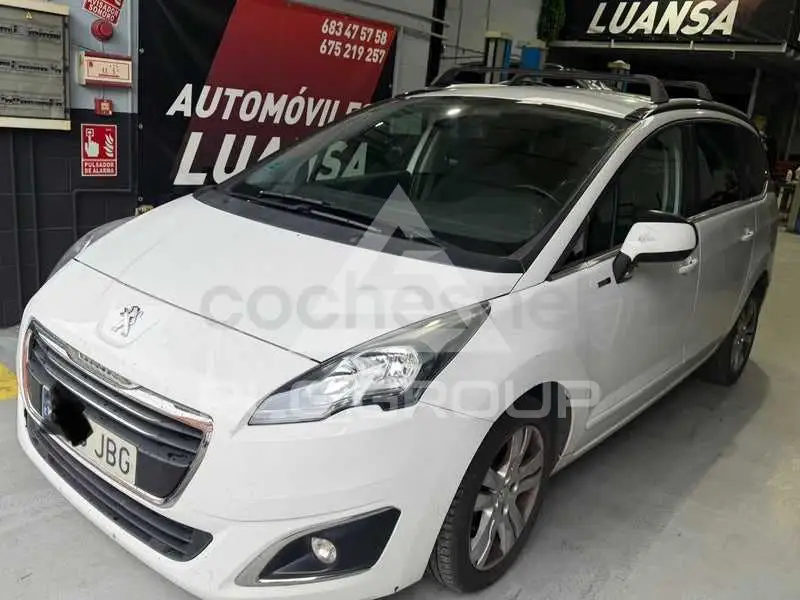 2014 Peugeot 5008