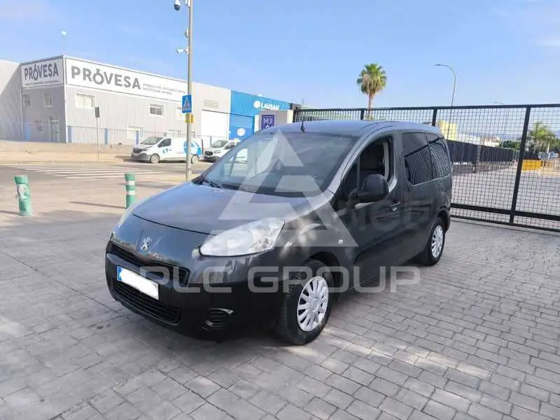 2014 Peugeot Partner