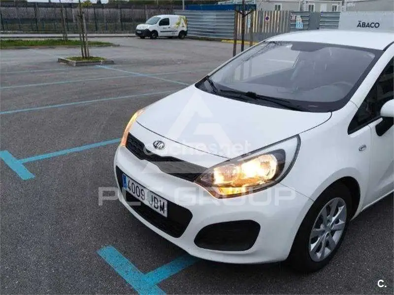 2014 KIA Rio