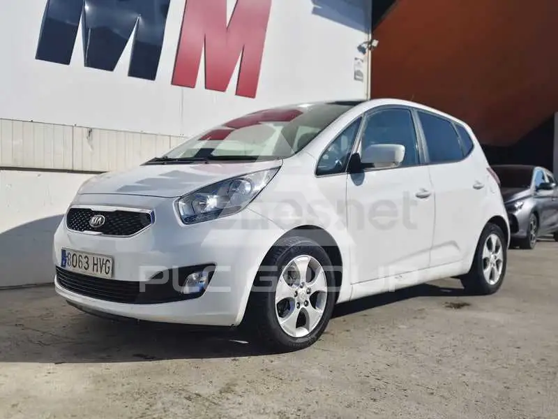2014 KIA Venga