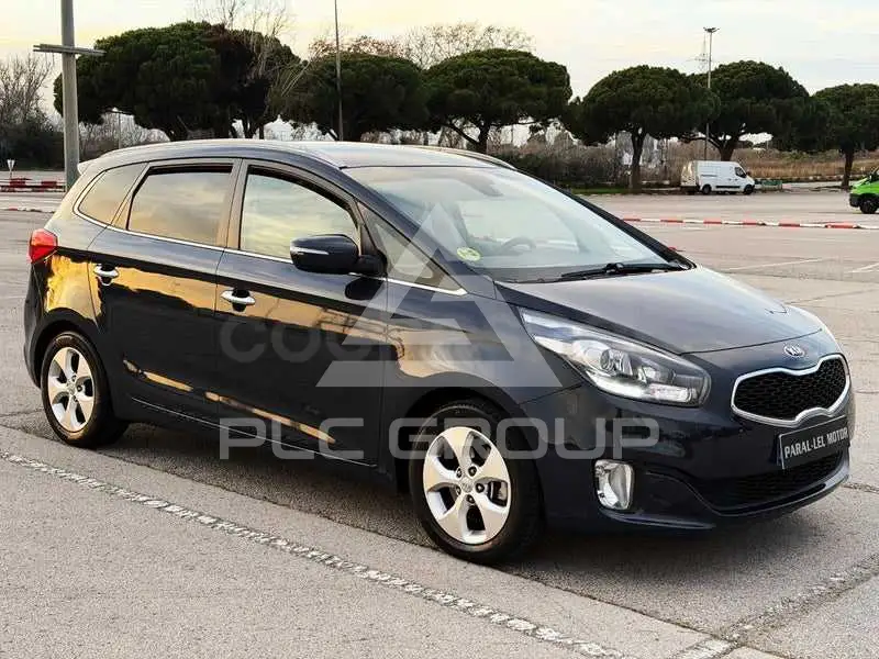 2014 KIA Carens