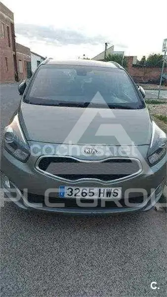2014 KIA Carens