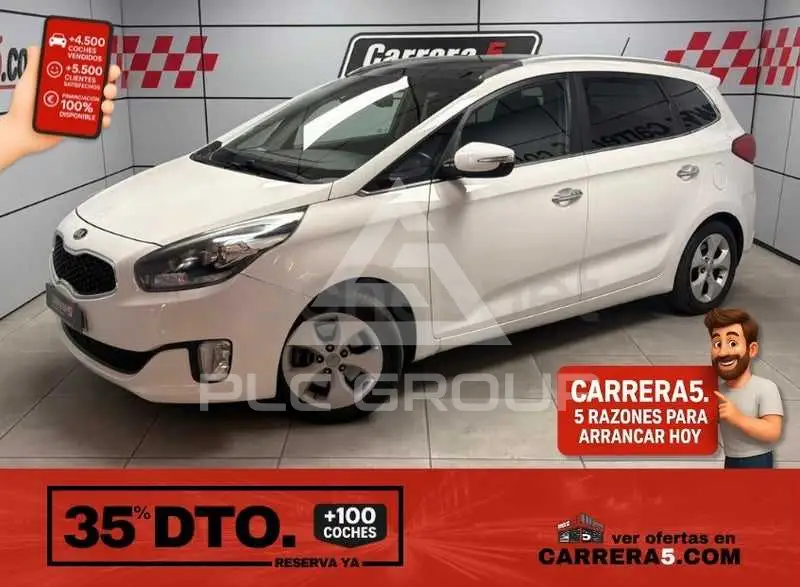 2014 KIA Carens