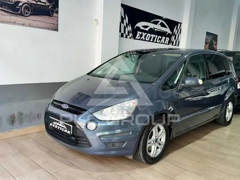 2014 Ford S-Max