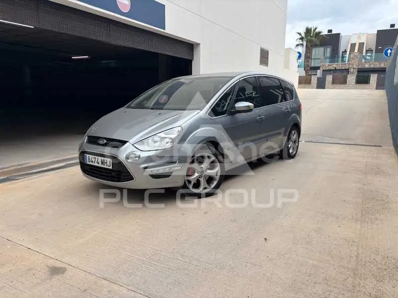 2014 Ford S-Max
