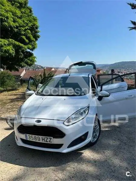 2014 Ford FIESTA
