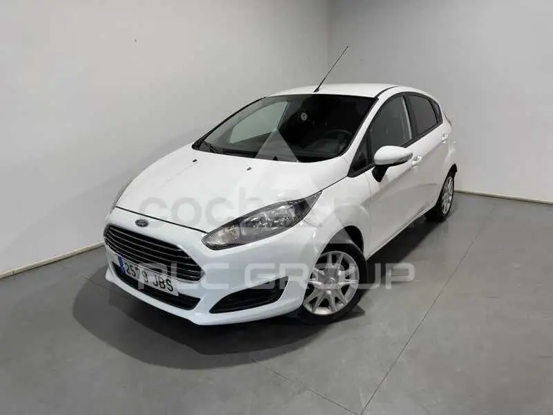 2014 Ford FIESTA