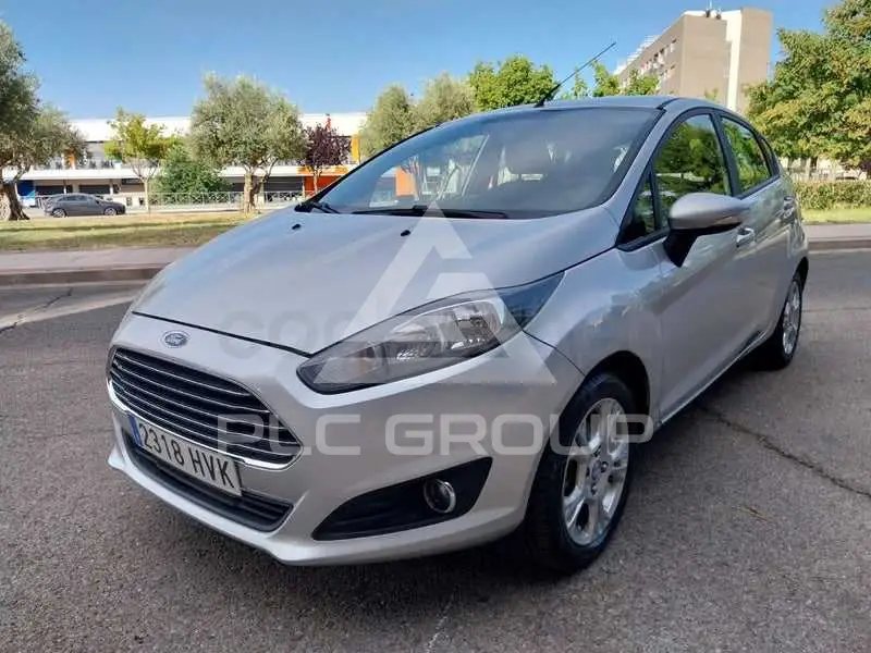 2014 Ford FIESTA