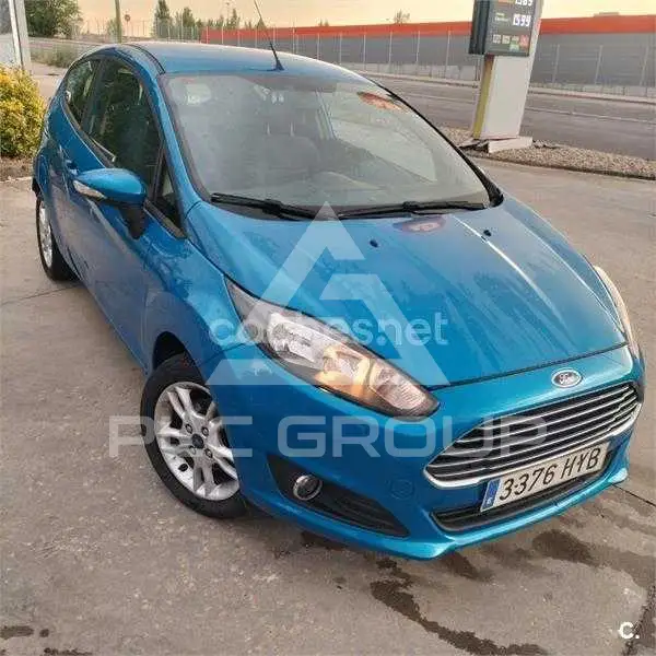 2014 Ford FIESTA