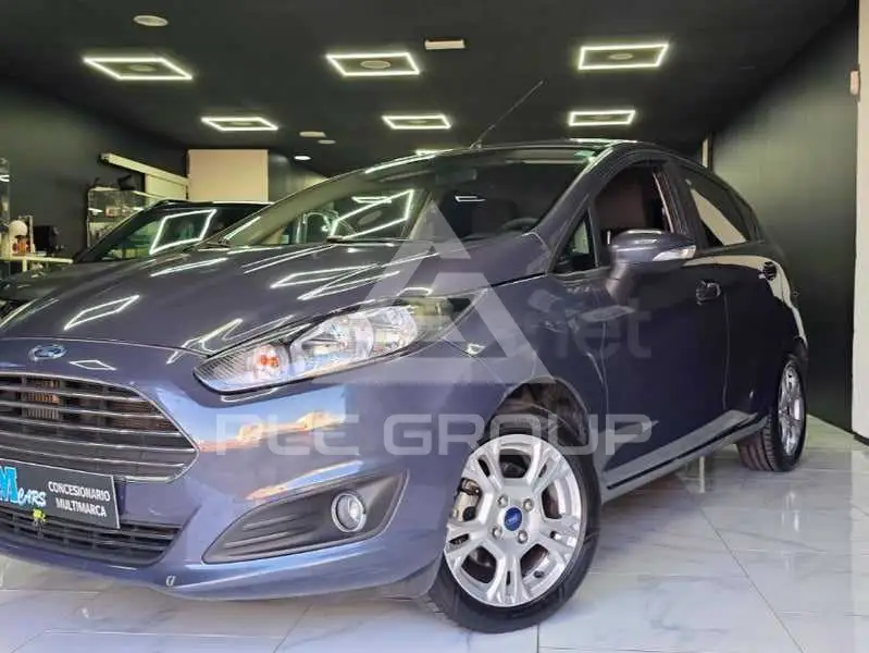 2014 Ford FIESTA
