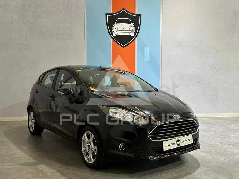 2014 Ford FIESTA
