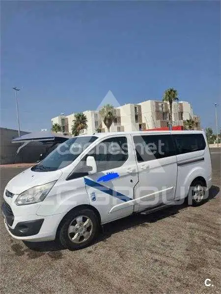 2014 Ford Tourneo