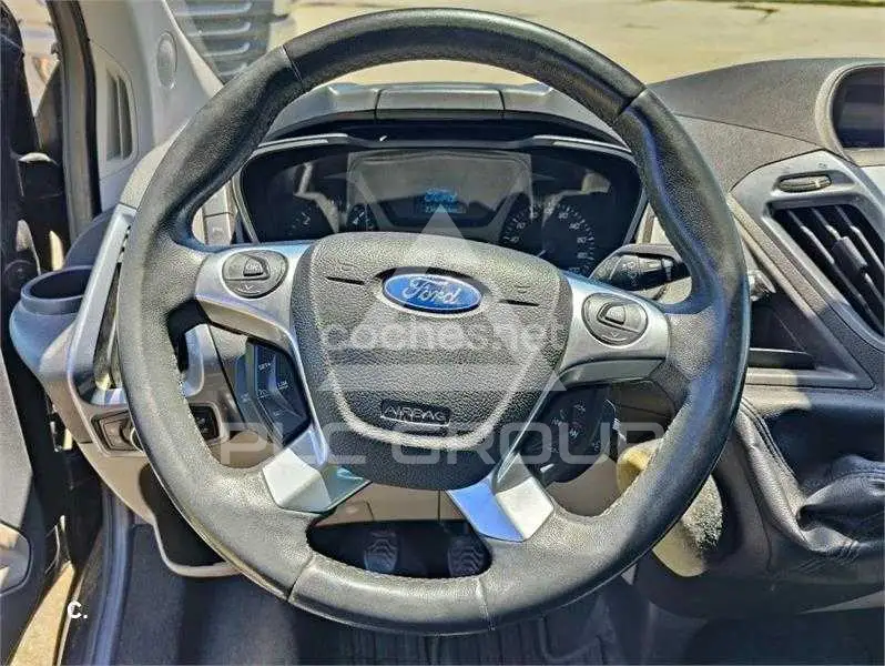 2014 Ford Tourneo