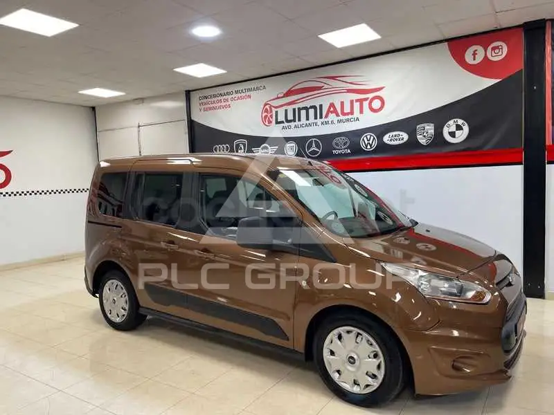 2014 Ford Tourneo