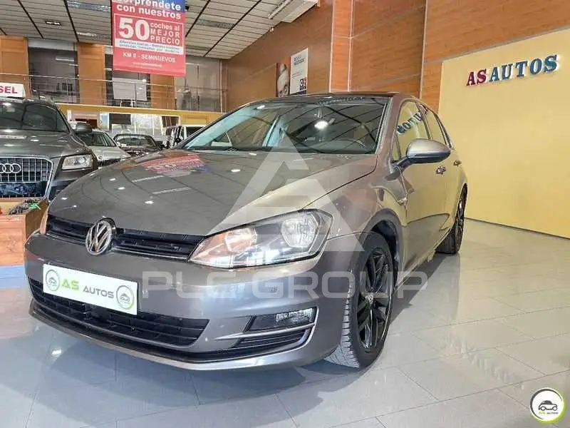 2014 Volkswagen GOLF