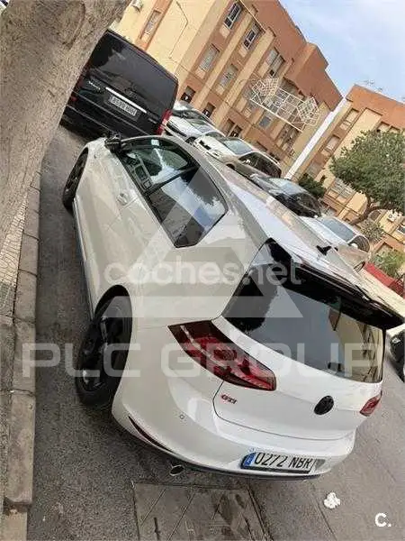 2014 Volkswagen GOLF