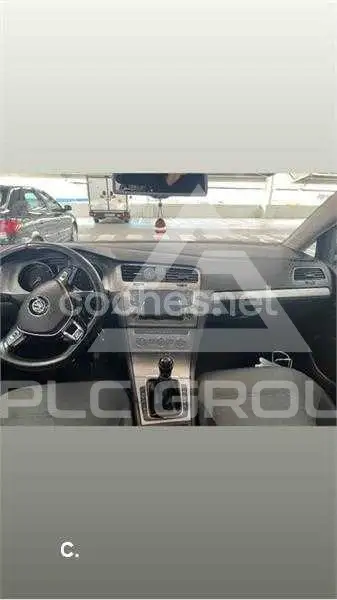 2014 Volkswagen GOLF