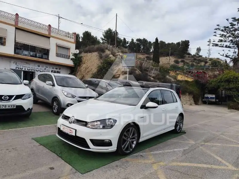 2014 Volkswagen GOLF