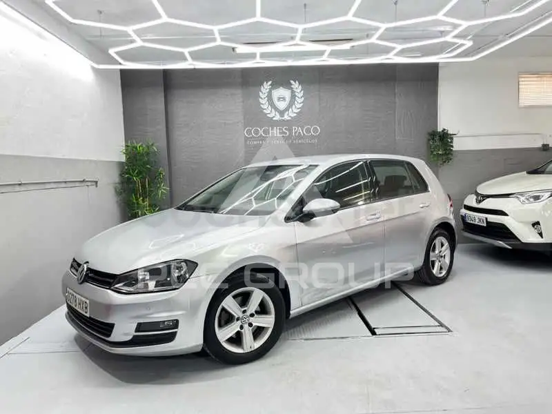 2014 Volkswagen GOLF