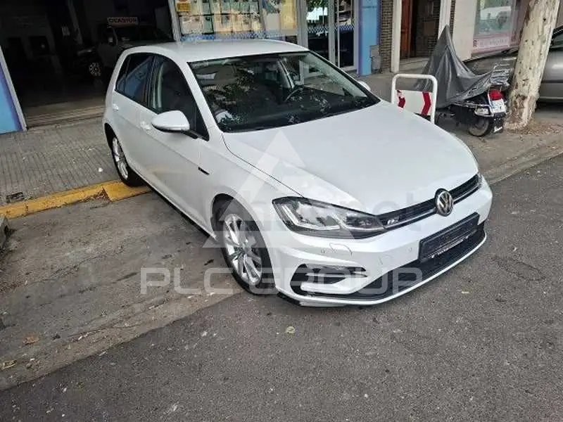 2014 Volkswagen GOLF