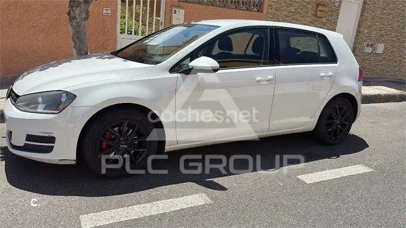 2014 Volkswagen GOLF