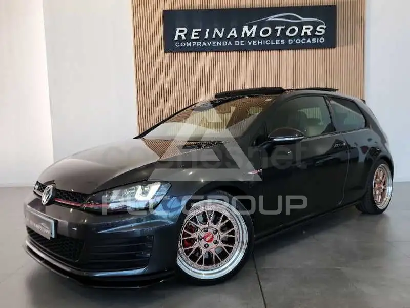 2014 Volkswagen GOLF