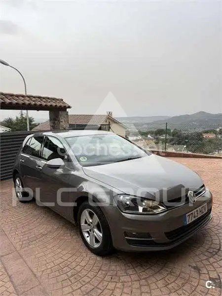 2014 Volkswagen GOLF