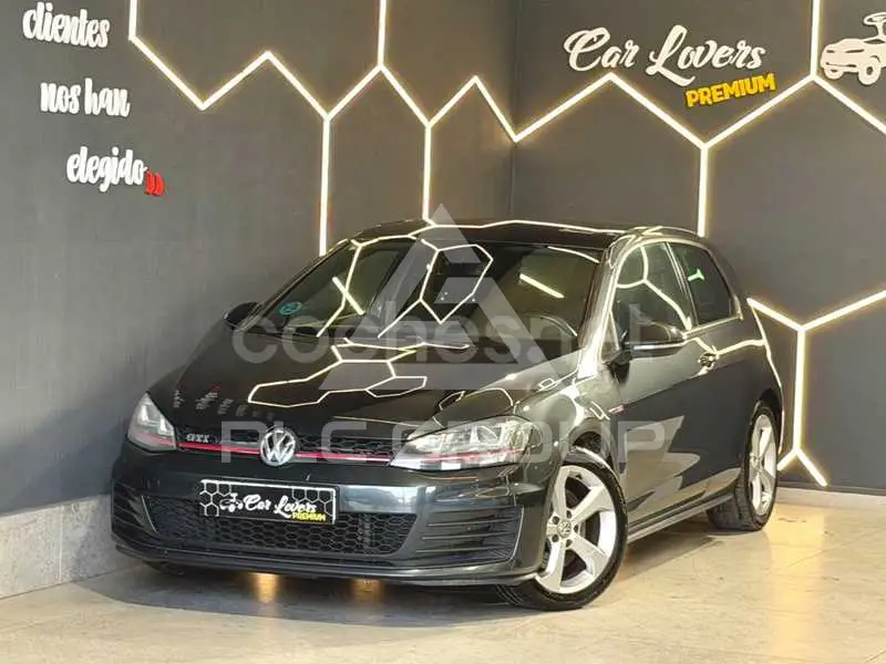 2014 Volkswagen GOLF