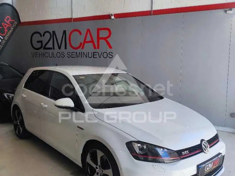 2014 Volkswagen GOLF