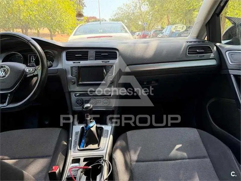 2014 Volkswagen GOLF
