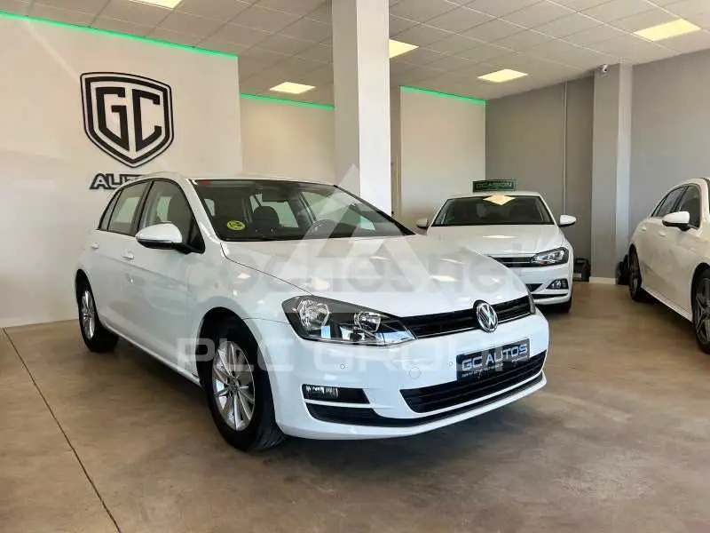 2014 Volkswagen GOLF