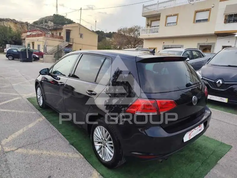 2014 Volkswagen GOLF