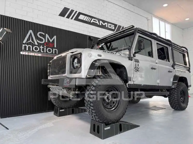 2014 Land Rover DEFENDER