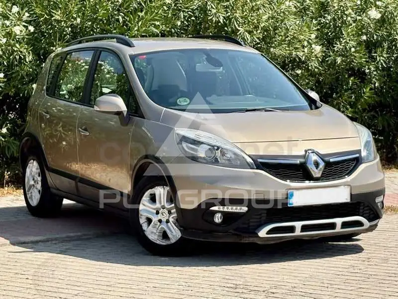 2014 Renault Scenic