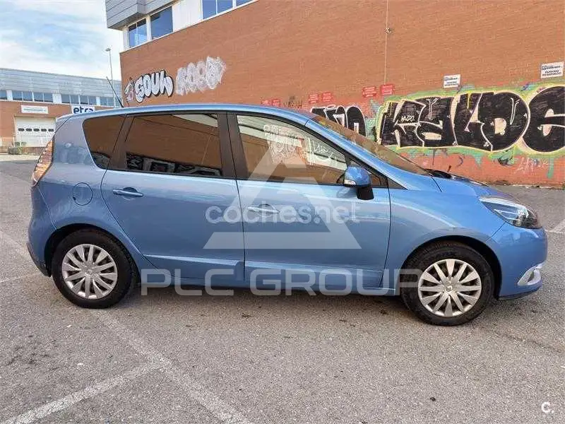 2014 Renault Scenic