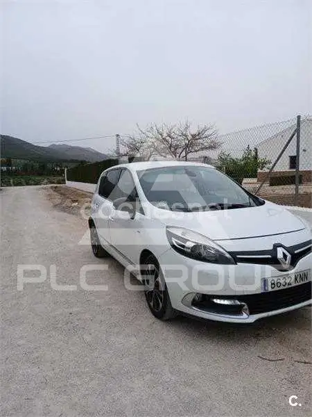 2014 Renault Scenic