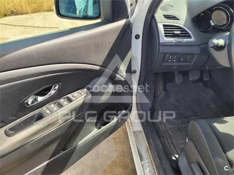 2014 Renault Megane