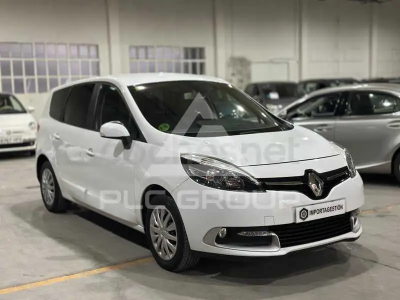 2014 Renault Grand Scenic