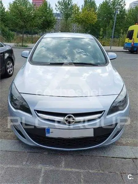 2014 Opel Astra