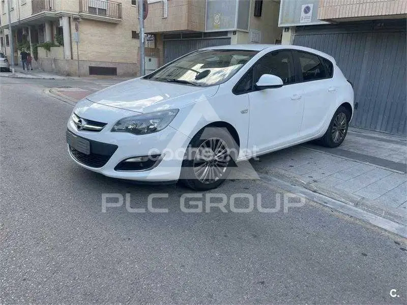 2014 Opel Astra
