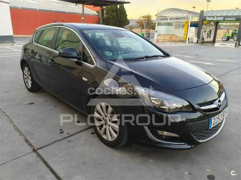 2014 Opel Astra