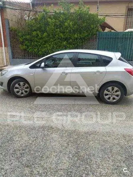 2014 Opel Astra