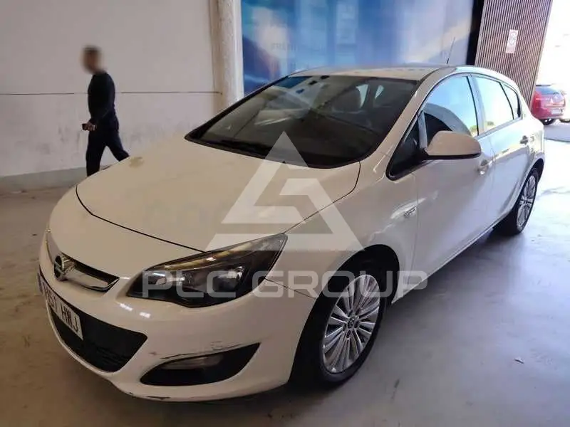 2014 Opel Astra